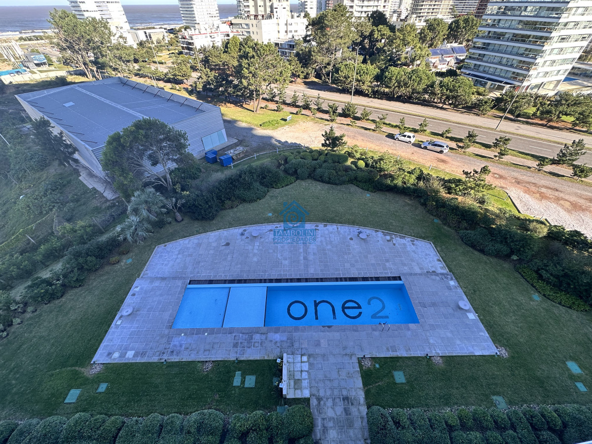 Apartamento ID.1091 - Vende departamento en Torre One II, Punta del este