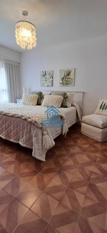 Apartamento ID.1160 - Punta del Este - Península Venta 2 dormitorios + dependencia.