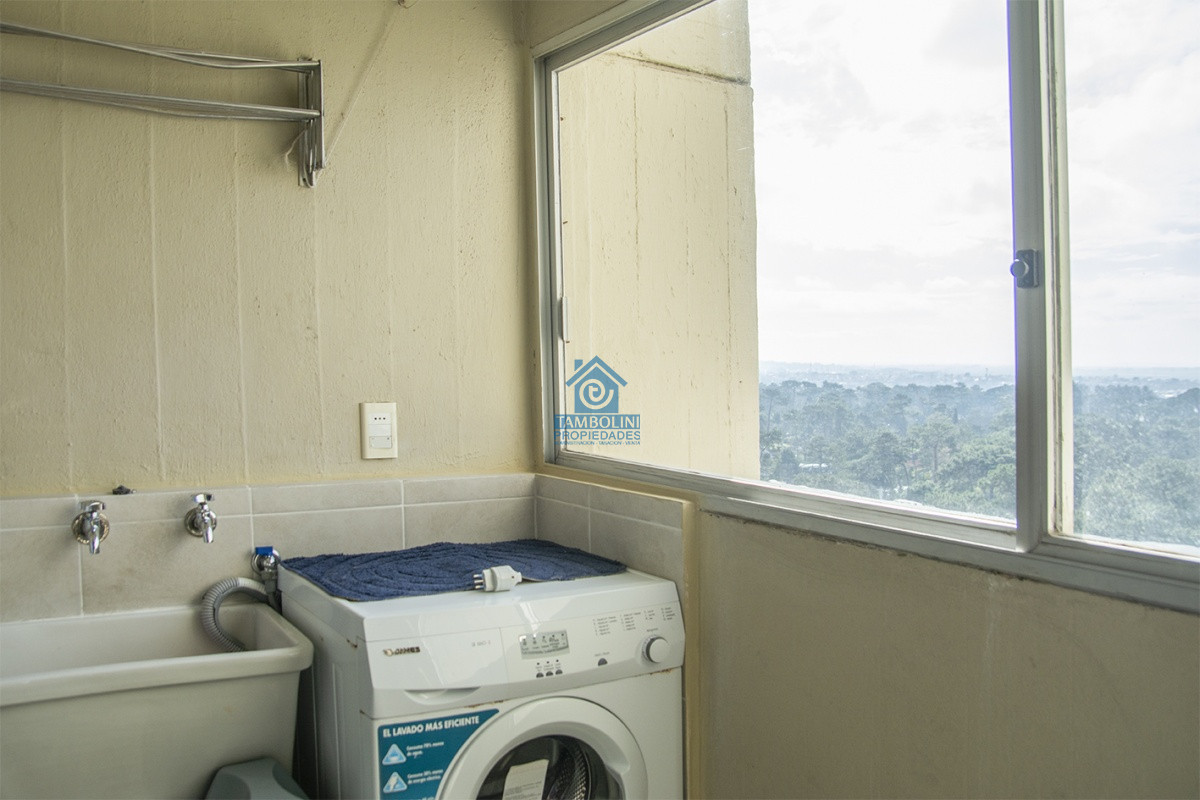 Apartamento ID.1140 - Departamento en venta de 3 dormitorios con vista en Punta del Este