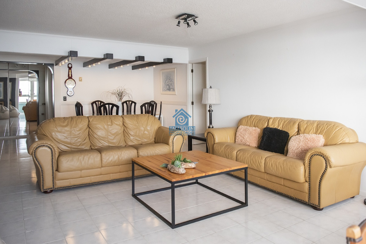Apartamento ID.1120 - APARTAMENTO EN VENTA 2 DORMITORIOS, PLAYA MANSA