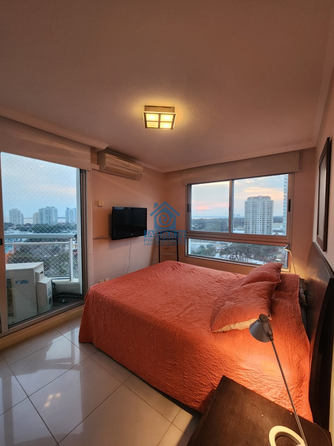 Apartamento ID.420 - Apartamento de 2 dormitorios en Brava. Punta del Este