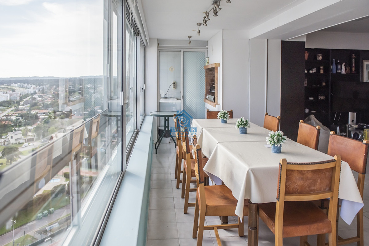Apartamento ID.1120 - APARTAMENTO EN VENTA 2 DORMITORIOS, PLAYA MANSA