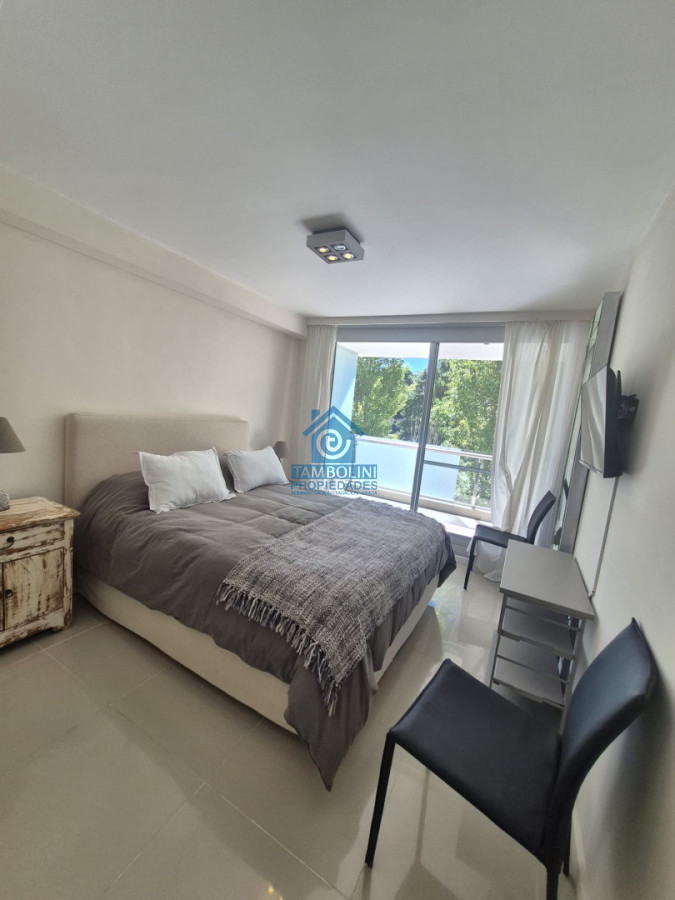 Apartamento ID.1150 - Apartamento en Venta de 2 dormitorios en Punta del Este  