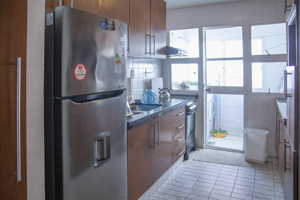 Apartamento ID.1119 - Hermosa vista y cómodos espacios a pasos del mar.