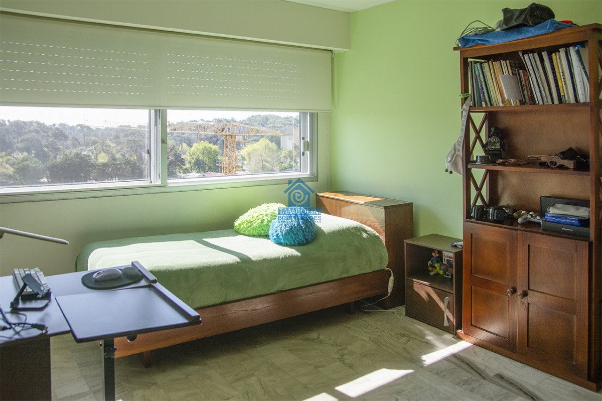 Apartamento ID.611 - Departamento en venta de 3 dormitorios en Roosevelt Center, Punta del este 
