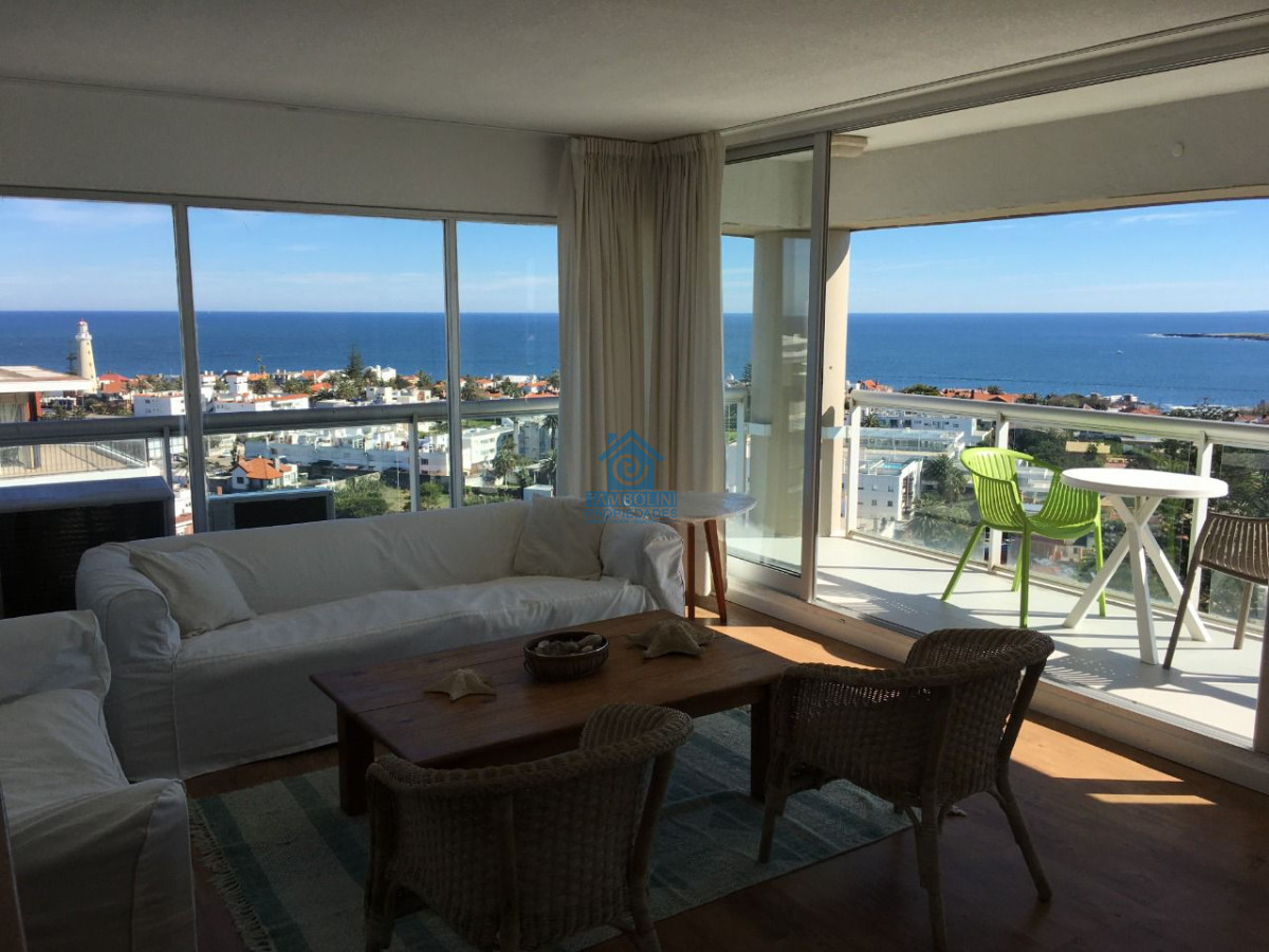 Apartamento ID.1125 - Apartamento en Venta de 3 dormitorios en Península , Punta del este 