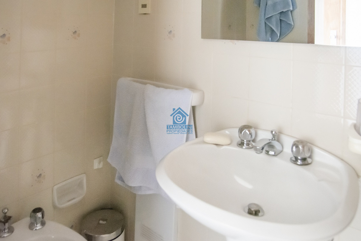Apartamento ID.1121 - Apartamento en venta, Torre Fragata con hermosa vista al mar.