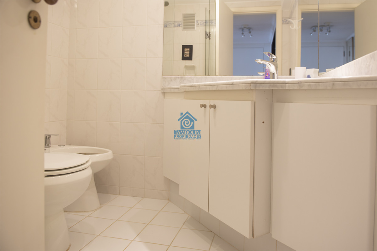 Apartamento ID.1120 - APARTAMENTO EN VENTA 2 DORMITORIOS, PLAYA MANSA