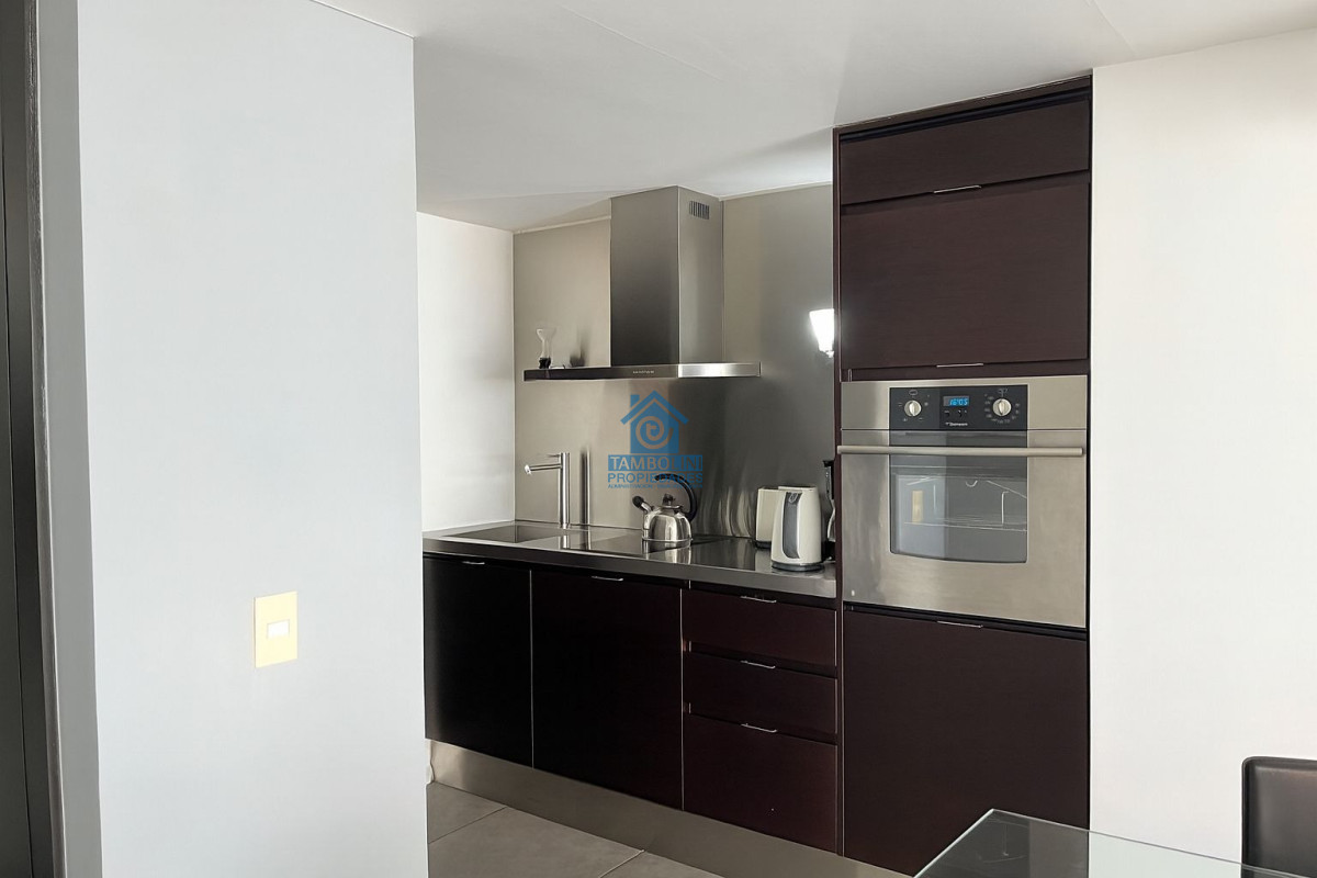 Apartamento ID.1095 - Apartamento en venta de 1 dormitorios a pasos del shopping en Punta del Este.