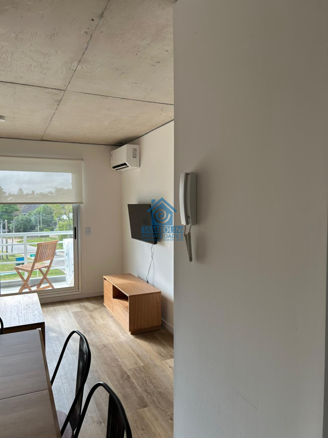 Apartamento ID.769 - Alquiler anual 2 dormitorios en Punta del Este 