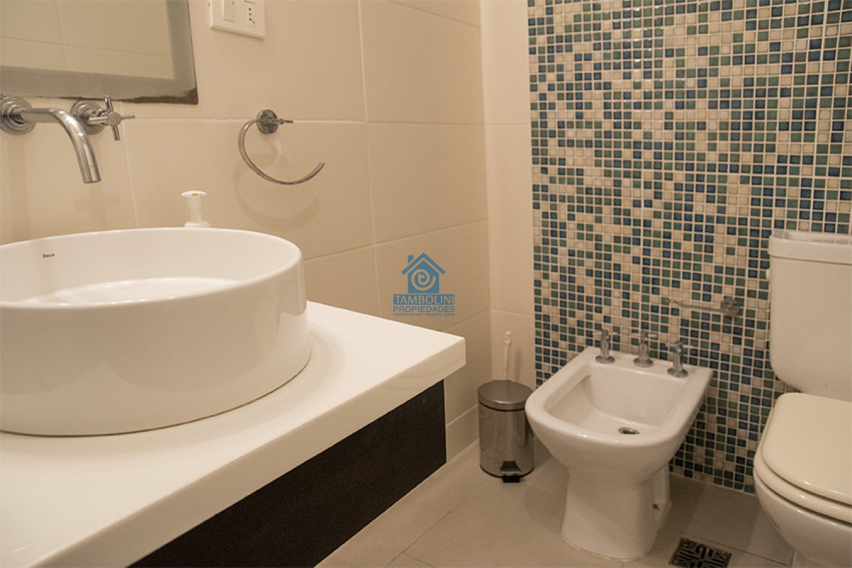 Apartamento ID.1136 -  Departamento en venta y alquiler de 3 dormitorios en Playa Brava , Punta del este 