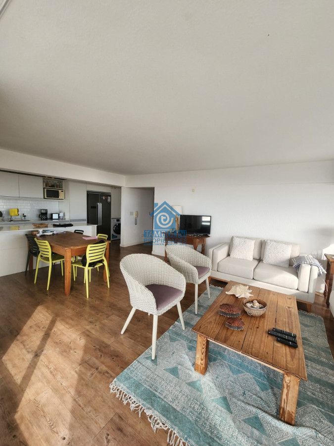 Apartamento ID.1125 - Apartamento en Venta de 3 dormitorios en Península , Punta del este 