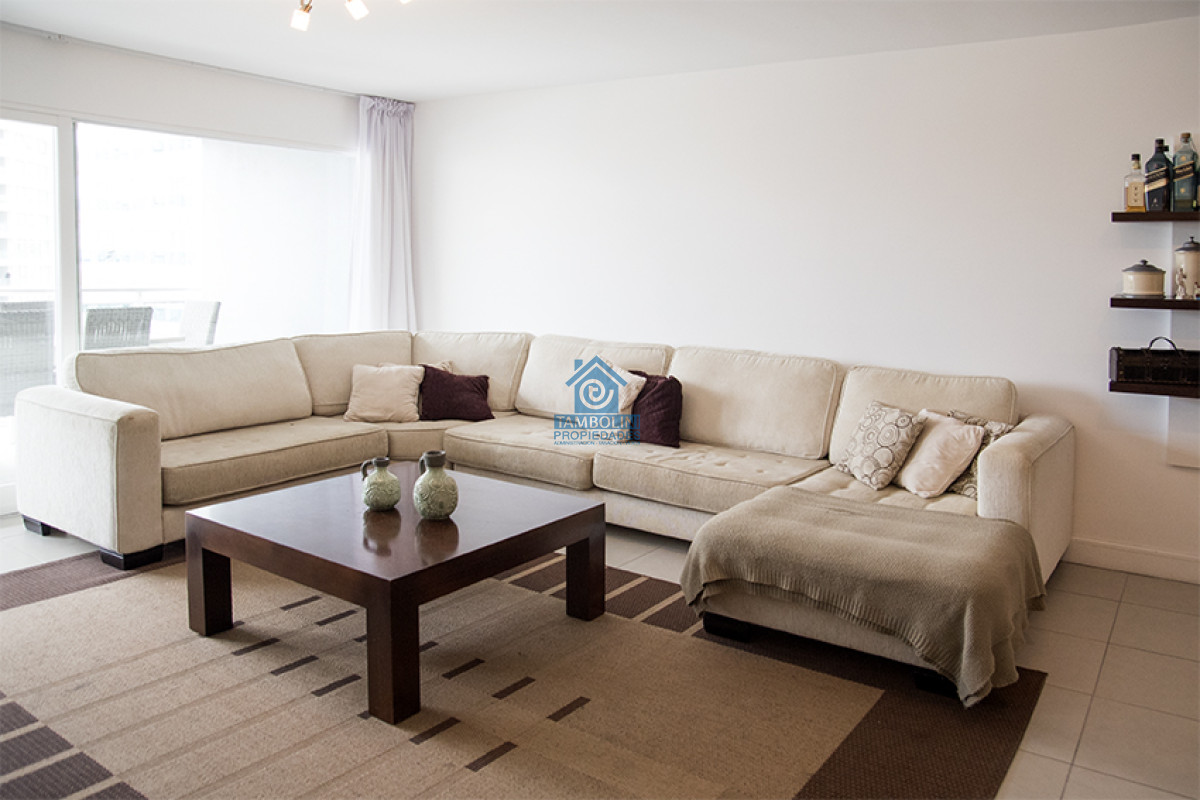 Apartamento ID.1136 -  Departamento en venta y alquiler de 3 dormitorios en Playa Brava , Punta del este 