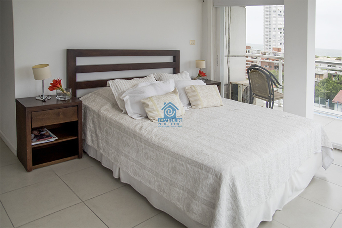 Apartamento ID.1136 -  Departamento en venta y alquiler de 3 dormitorios en Playa Brava , Punta del este 