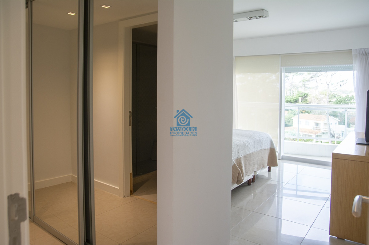 Apartamento ID.824 - PRIMERA LINEA PUNTA DEL ESTE, PLAYA MANSA