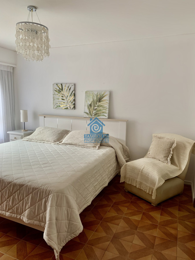 Apartamento ID.1160 - Punta del Este - Península Venta 2 dormitorios + dependencia.