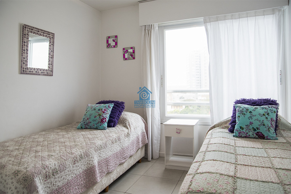 Apartamento ID.1136 -  Departamento en venta y alquiler de 3 dormitorios en Playa Brava , Punta del este 