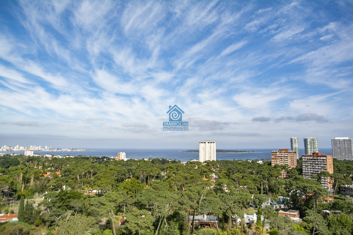 Apartamento ID.1140 - Departamento en venta de 3 dormitorios con vista en Punta del Este