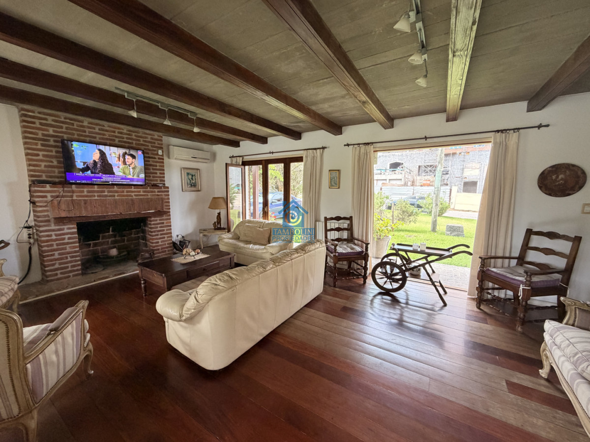 Casa ID.1043 - Vende hermosa casa en san rafael , cerca del mar, Punta del Este