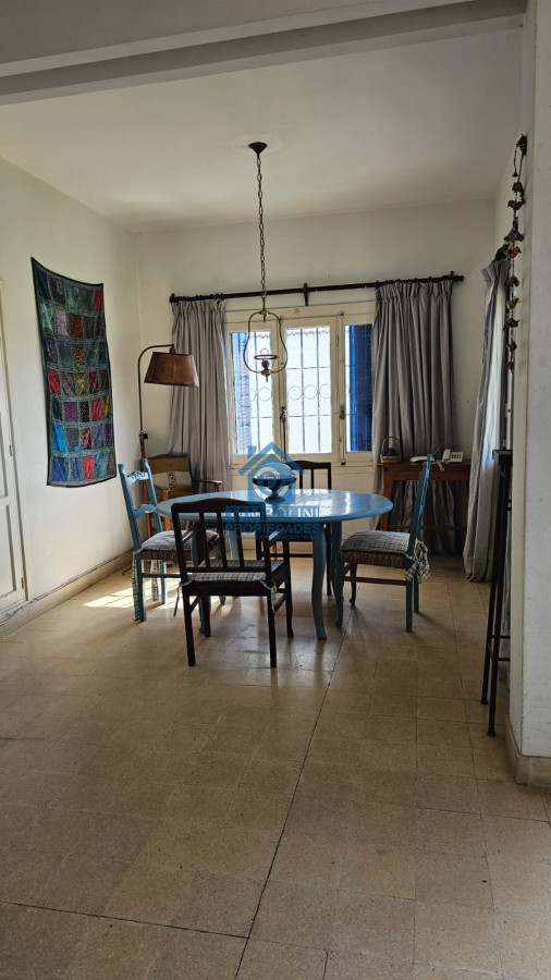 Casa ID.294 - Importante residencia frente al mar en venta.