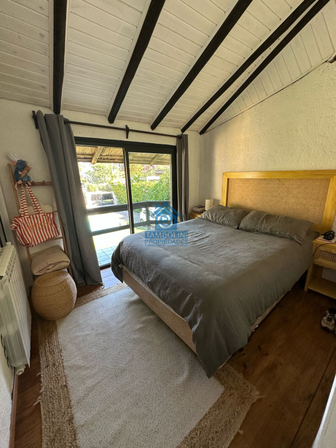 Casa ID.739 - Vende Casa de 4 dormitorios + Plus en Pinares, Punta del Este 