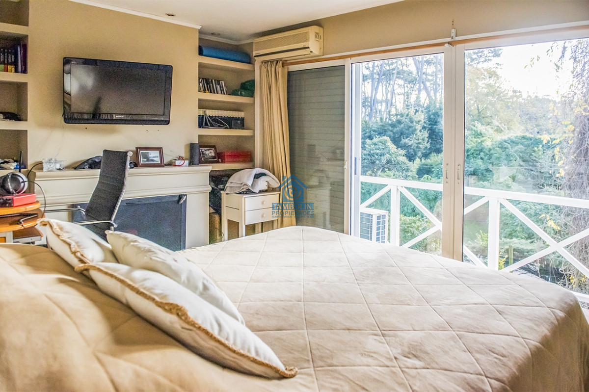 Casa ID.464 - Casa en Venta de 4 dormitorios en San Rafael , Punta del este 