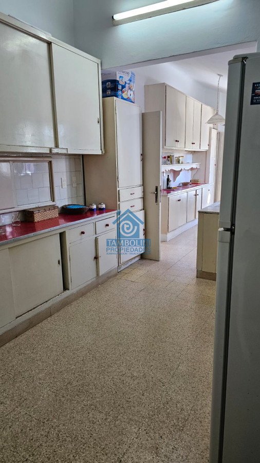 Casa ID.294 - Importante residencia frente al mar en venta.