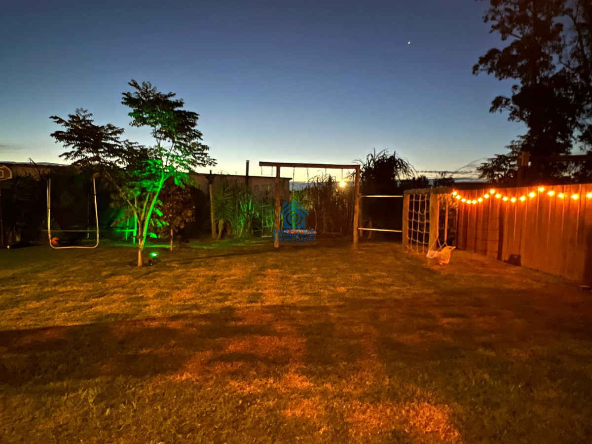 Casa ID.561 - Vende casa de 3 dormitorios moderna en Maldonado, 