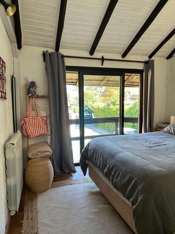 Casa ID.739 - Vende Casa de 4 dormitorios + Plus en Pinares, Punta del Este 