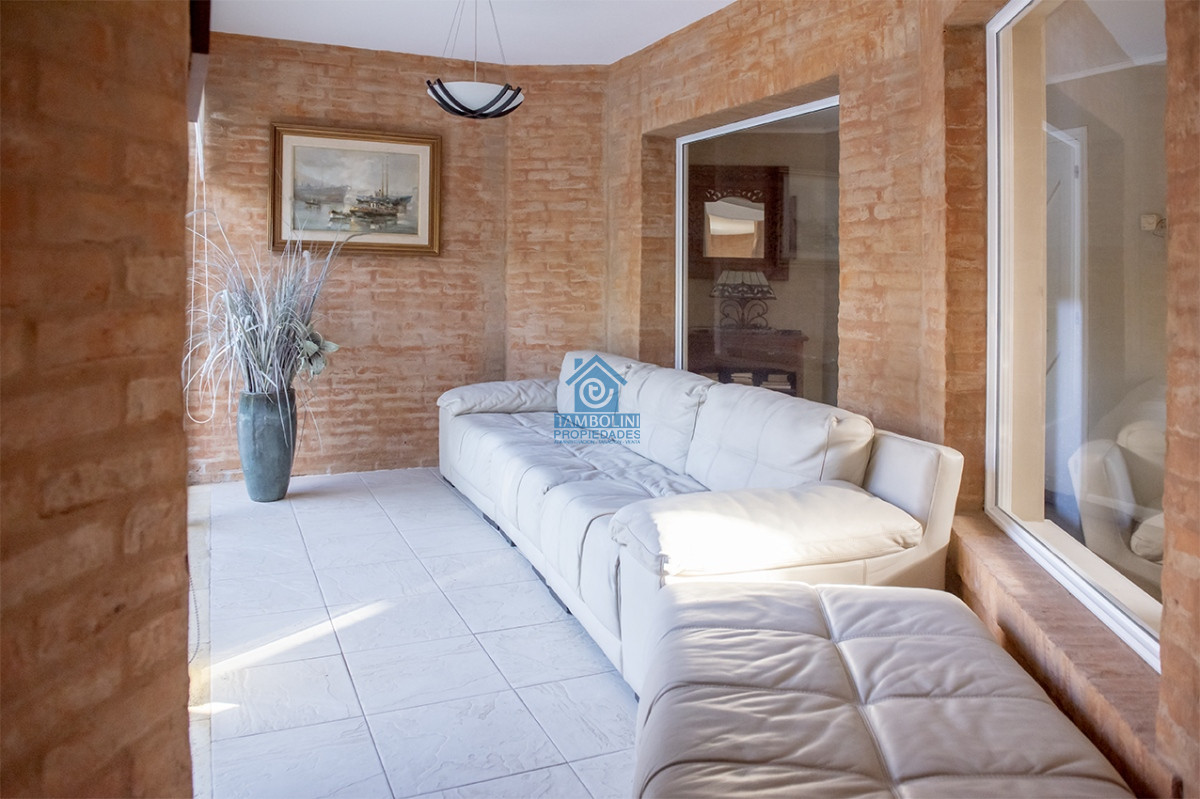 Casa ID.464 - Casa en Venta de 4 dormitorios en San Rafael , Punta del este 