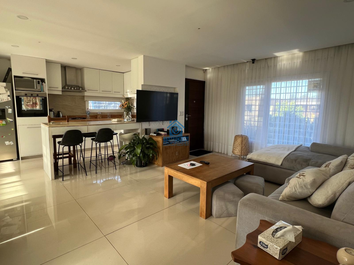 Altos de la Laguna - GoPunta - Portal Inmobiliario de Punta del Este - Maldonado
