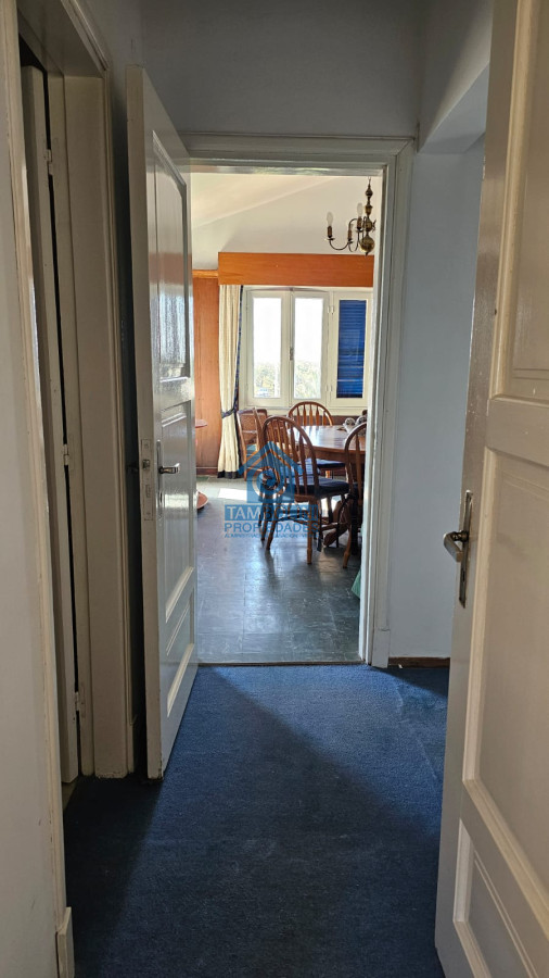 Casa ID.294 - Importante residencia frente al mar en venta.