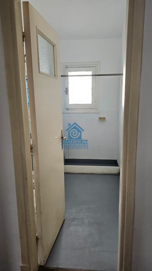 Casa ID.294 - Importante residencia frente al mar en venta.
