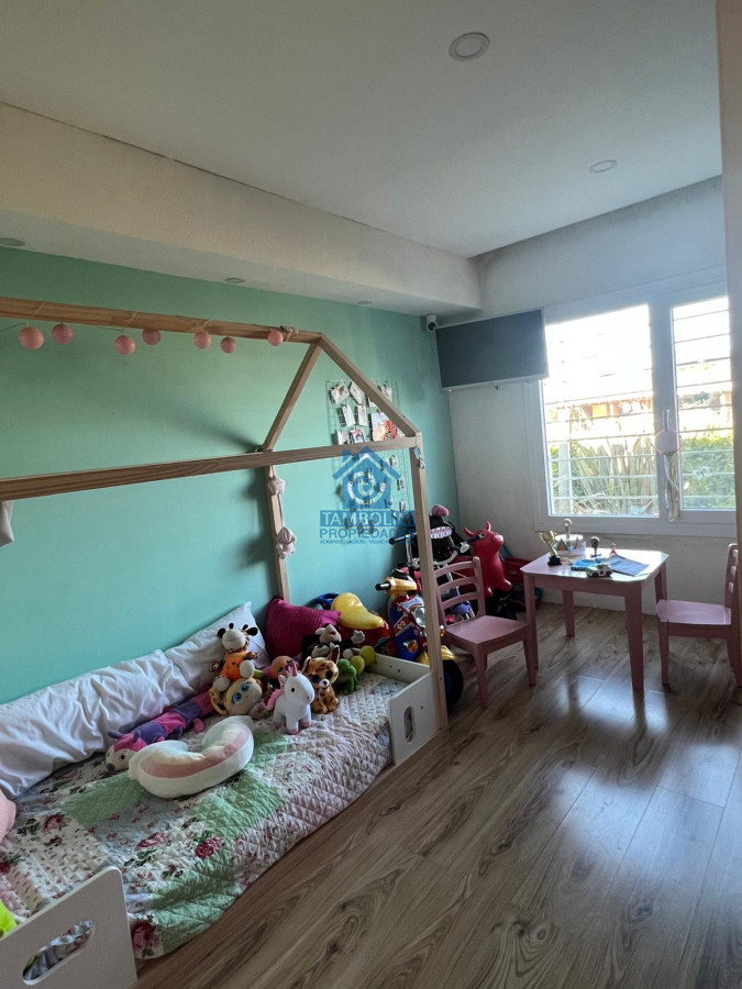 Casa ID.561 - Vende casa de 3 dormitorios moderna en Maldonado, 