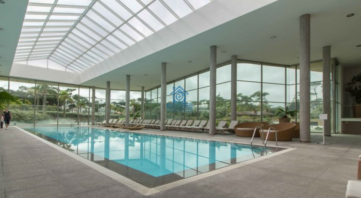 Apartamento ID.823 - PRIMERA LINEA PUNTA DEL ESTE, PLAYA MANSA- TORRE AQUARELLA