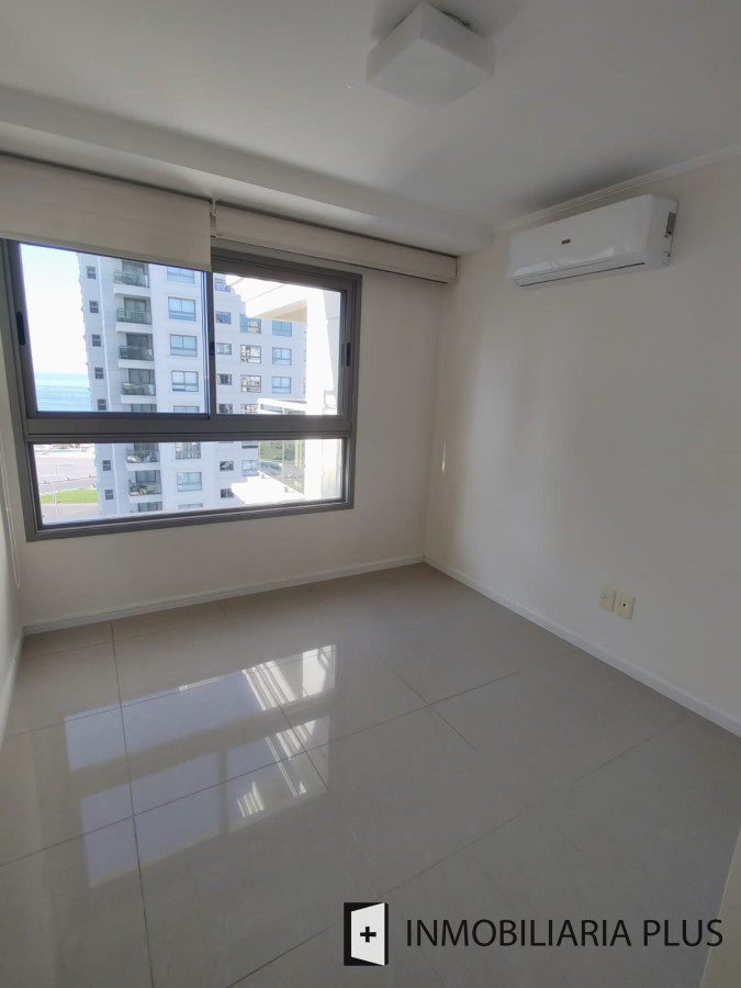 Apartamento ID.726 - Venta de Departamento de 2 dormitorios en el complejo Torre Imperial C726B