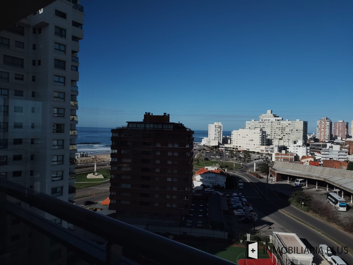 Apartamento ID.726 - Venta de Departamento de 2 dormitorios en el complejo Torre Imperial C726B