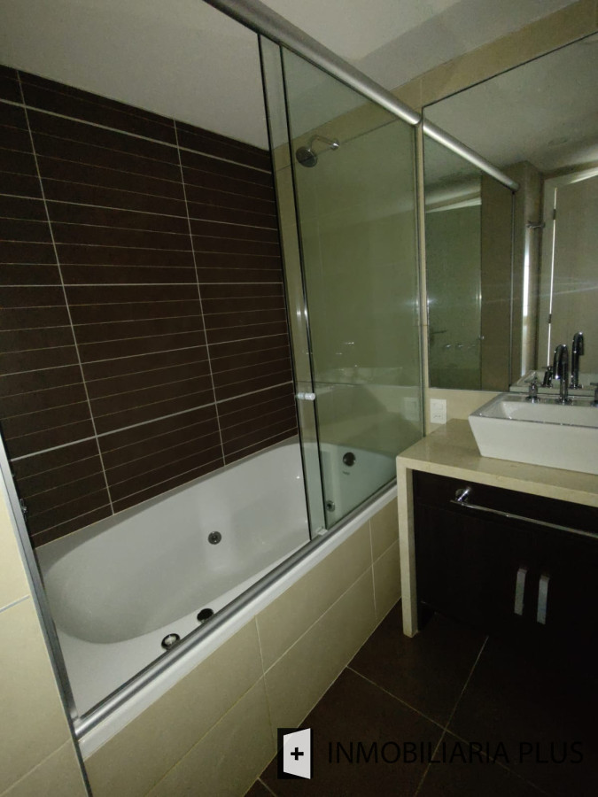 Apartamento ID.726 - Venta de Departamento de 2 dormitorios en el complejo Torre Imperial C726B