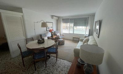 Venta de Apartamento con 1 Dormitorio y Medio en Punta del Este