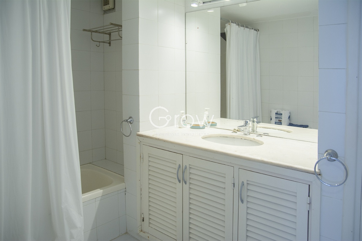 Apartamento ID.1934 - Apartamento en Venta de 2 dormitorios en Peninsula , Punta del este 