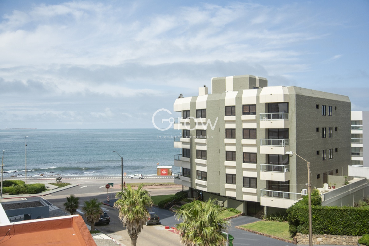 Apartamento ID.1934 - Apartamento en Venta de 2 dormitorios en Peninsula , Punta del este 