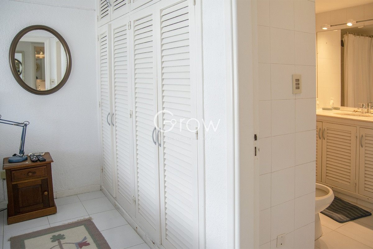 Apartamento ID.1934 - Apartamento en Venta de 2 dormitorios en Peninsula , Punta del este 