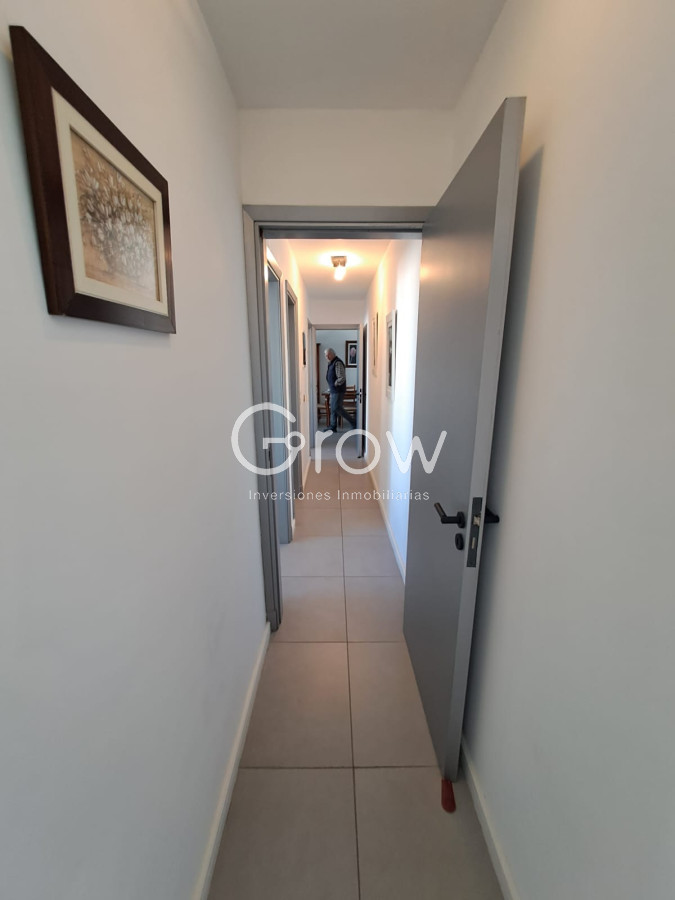 Apartamento ID.2489 - Venta de apartamento 2 dormitorios en Punta del Este