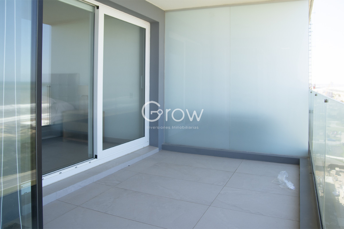 Apartamento ID.3309 - Le Parc III, departamento de 3 dormitorios en venta, Punta del Este