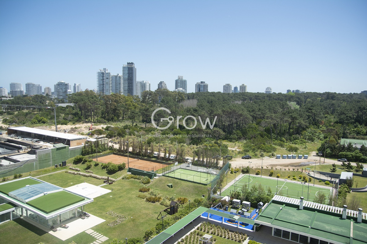 Apartamento ID.3309 - Le Parc III, departamento de 3 dormitorios en venta, Punta del Este
