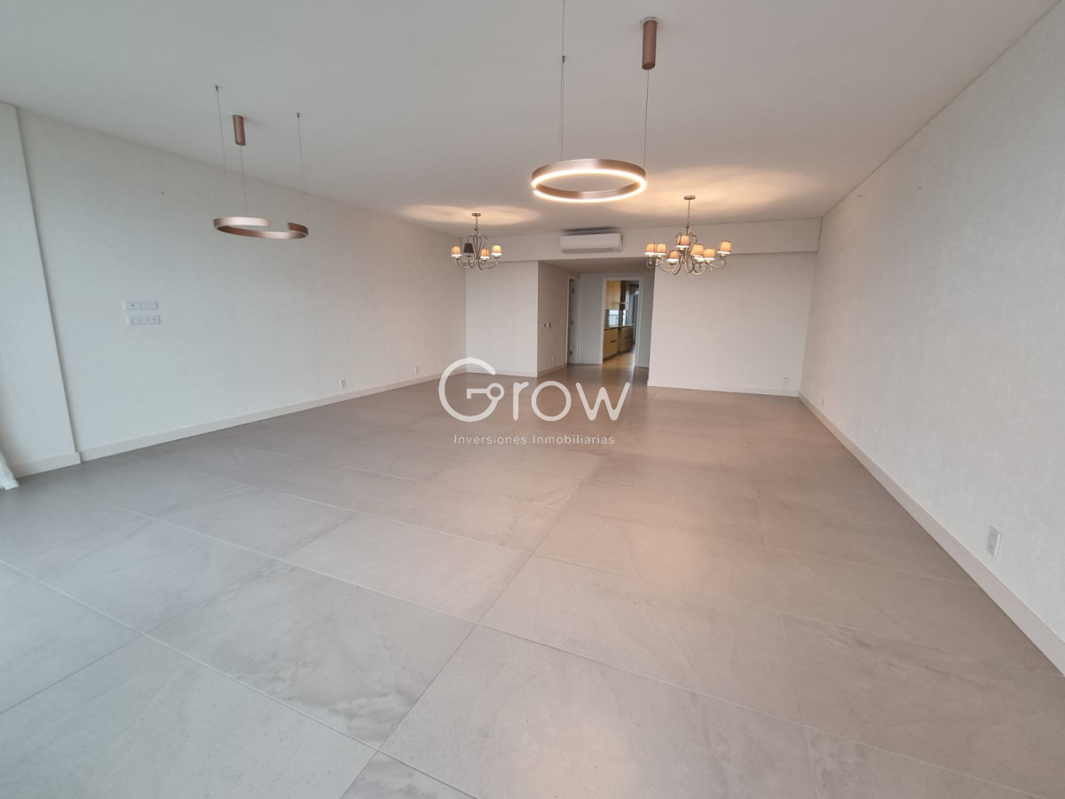 Apartamento ID.3304 - Espectacular planta en LE PARC III, Esquinero en venta