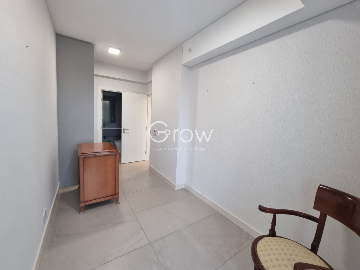 Apartamento ID.3304 - Espectacular planta en LE PARC III, Esquinero en venta