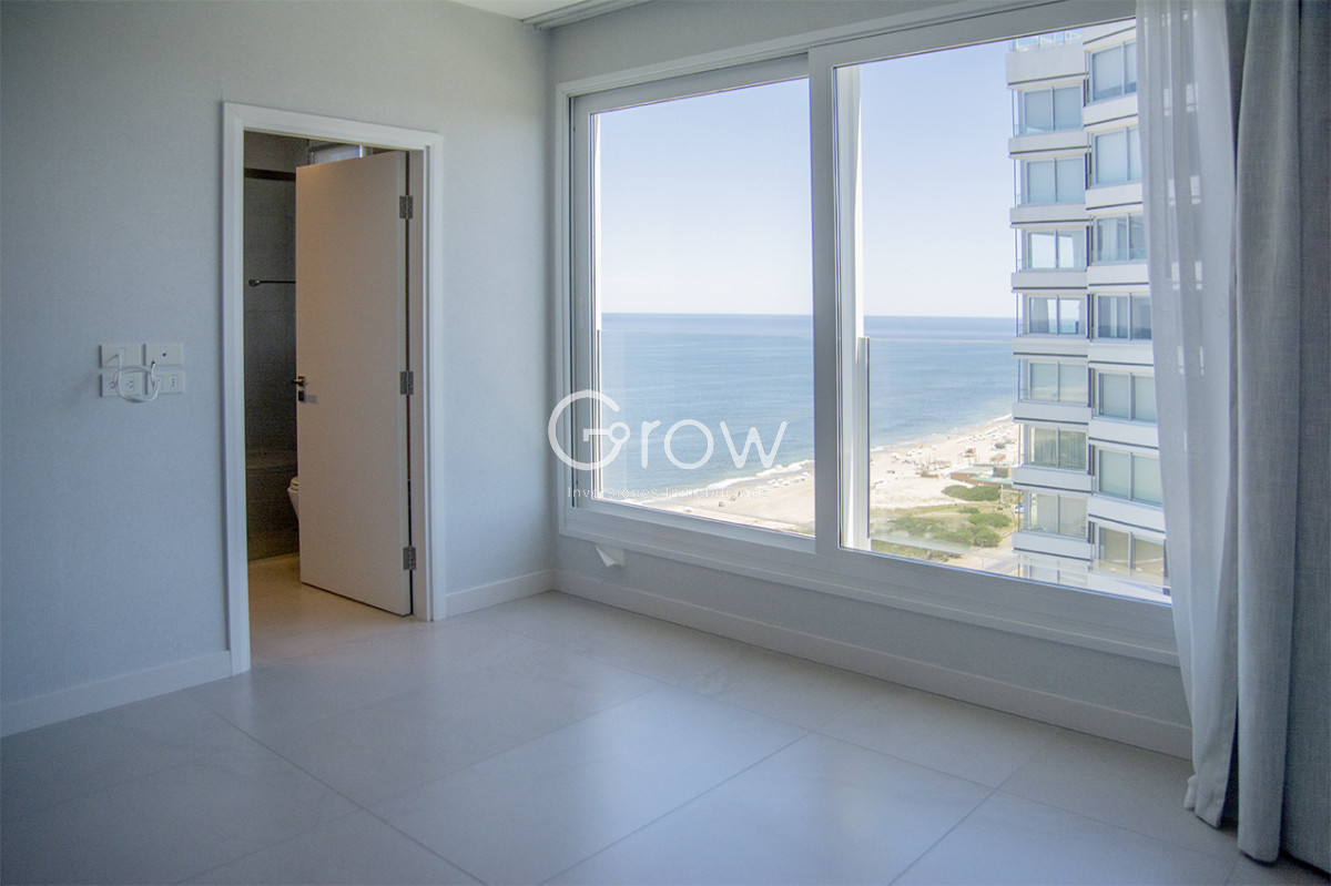 Apartamento ID.3304 - Espectacular planta en LE PARC III, Esquinero en venta