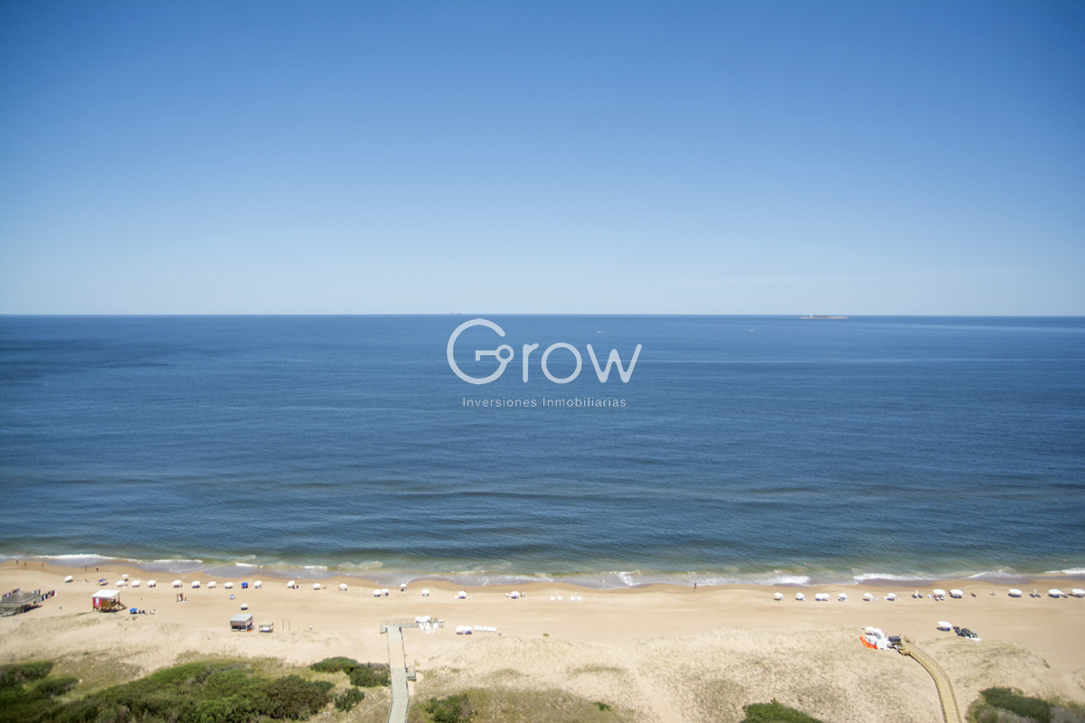 Apartamento ID.3304 - Espectacular planta en LE PARC III, Esquinero en venta