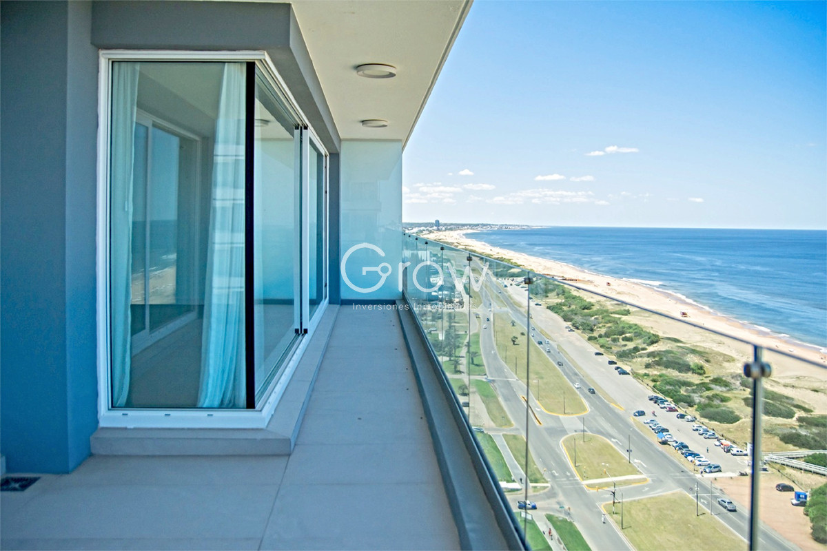 Apartamento ID.3304 - Espectacular planta en LE PARC III, Esquinero en venta